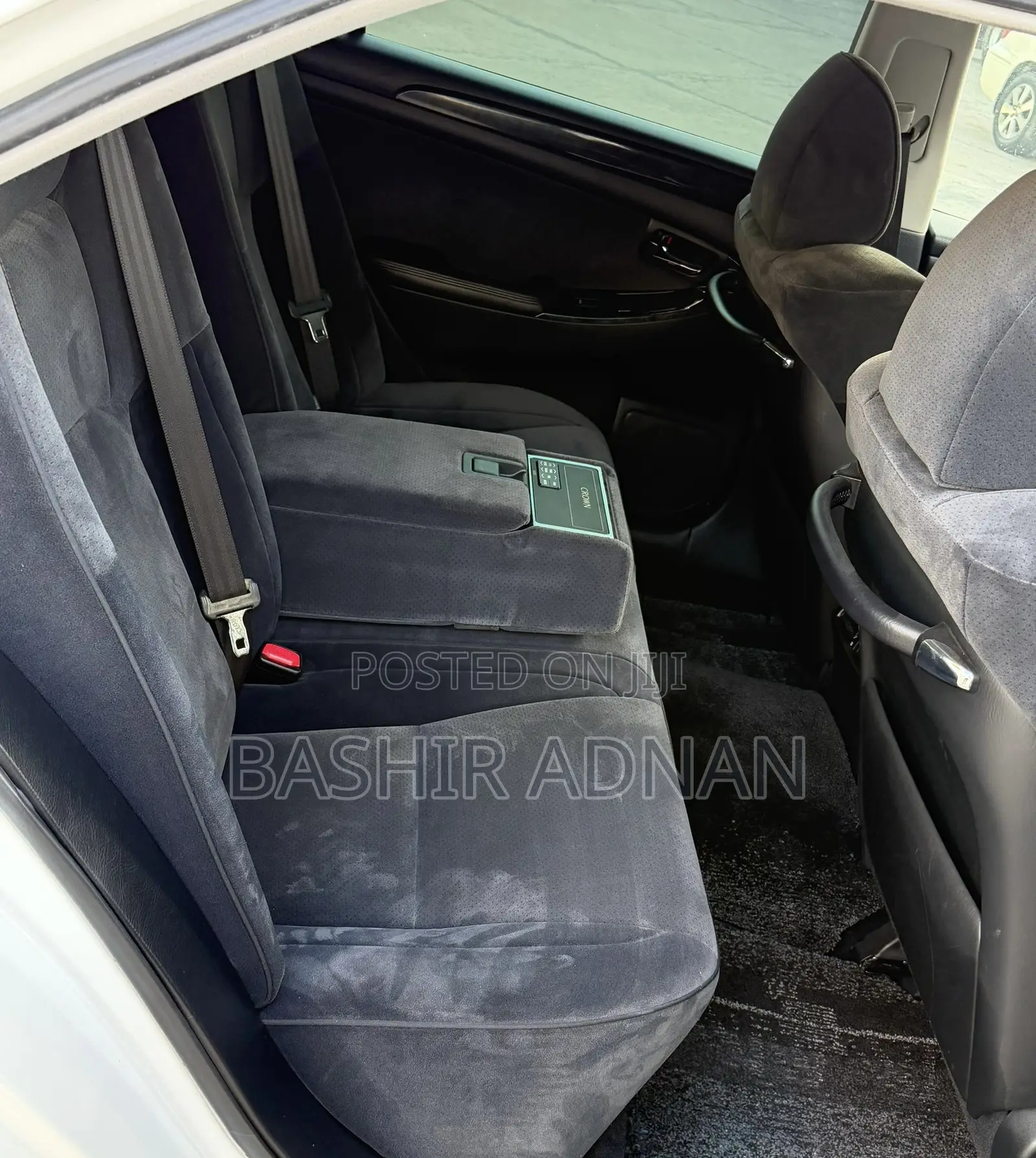 Toyota Crown 2005 Off white