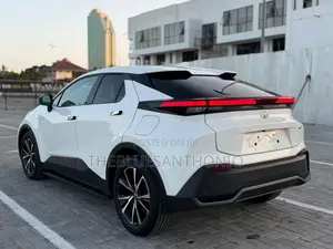 New Toyota C-HR 2025 White