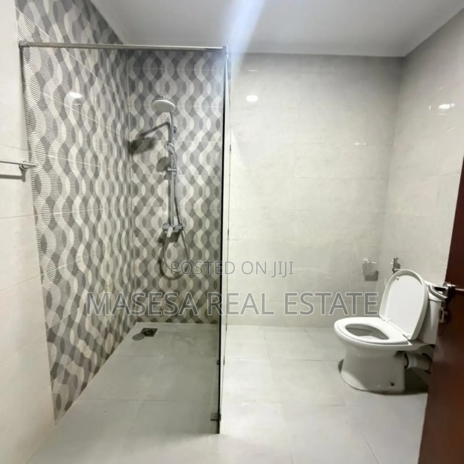 4bdrm Bungalow in Msasani for rent