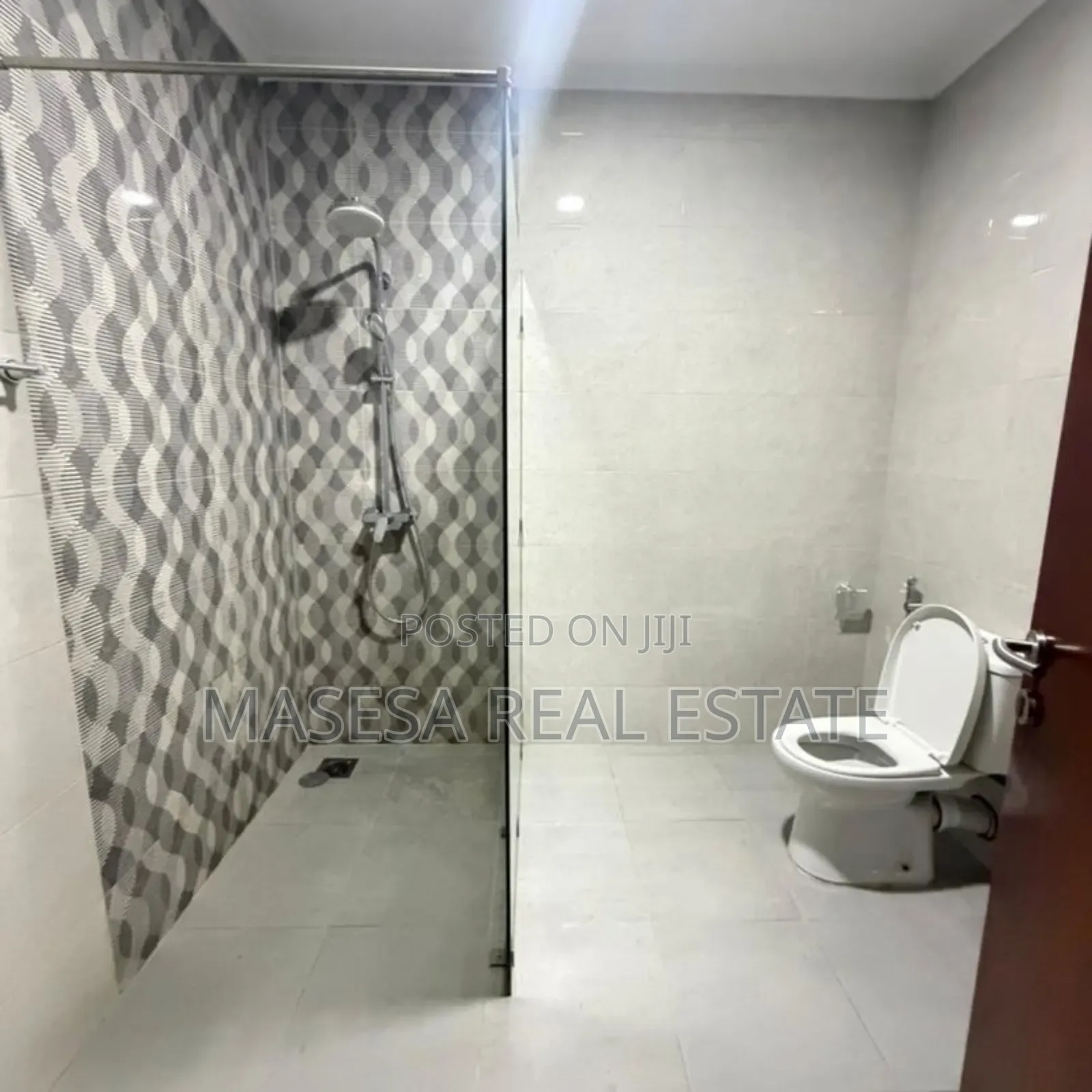 4bdrm Bungalow in Msasani for rent