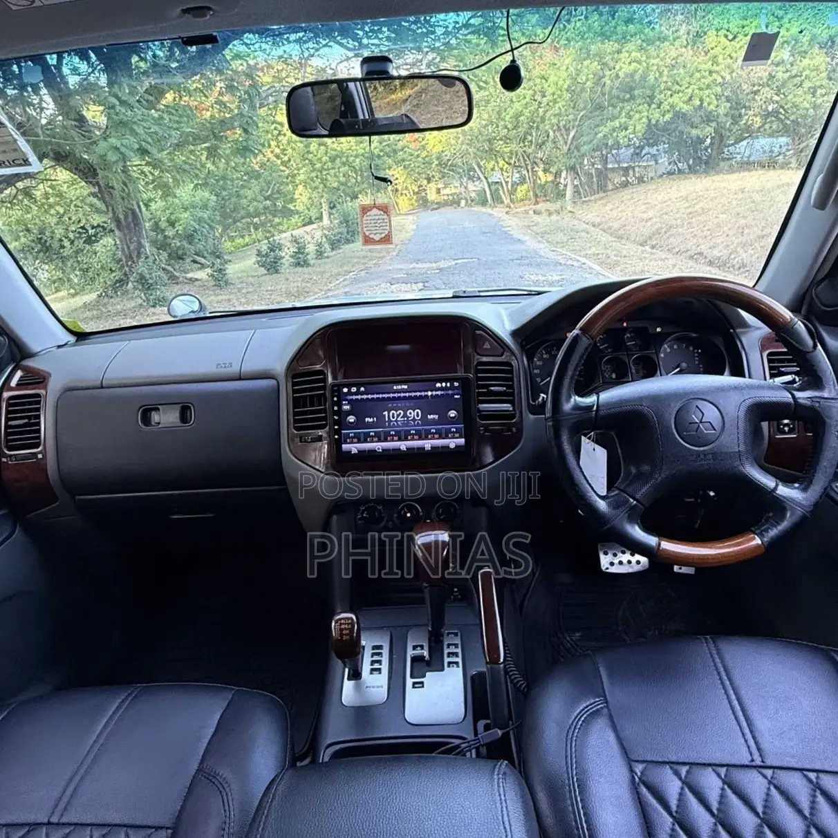 Mitsubishi Pajero 2004 Silver