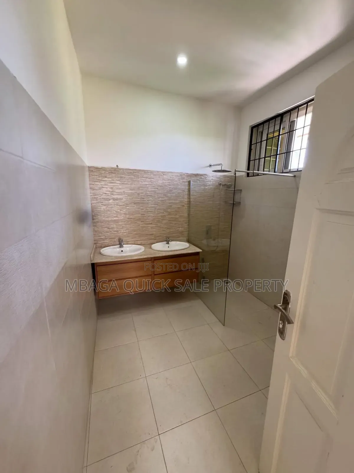 4bdrm House in Bahari Beach, Kunduchi for rent
