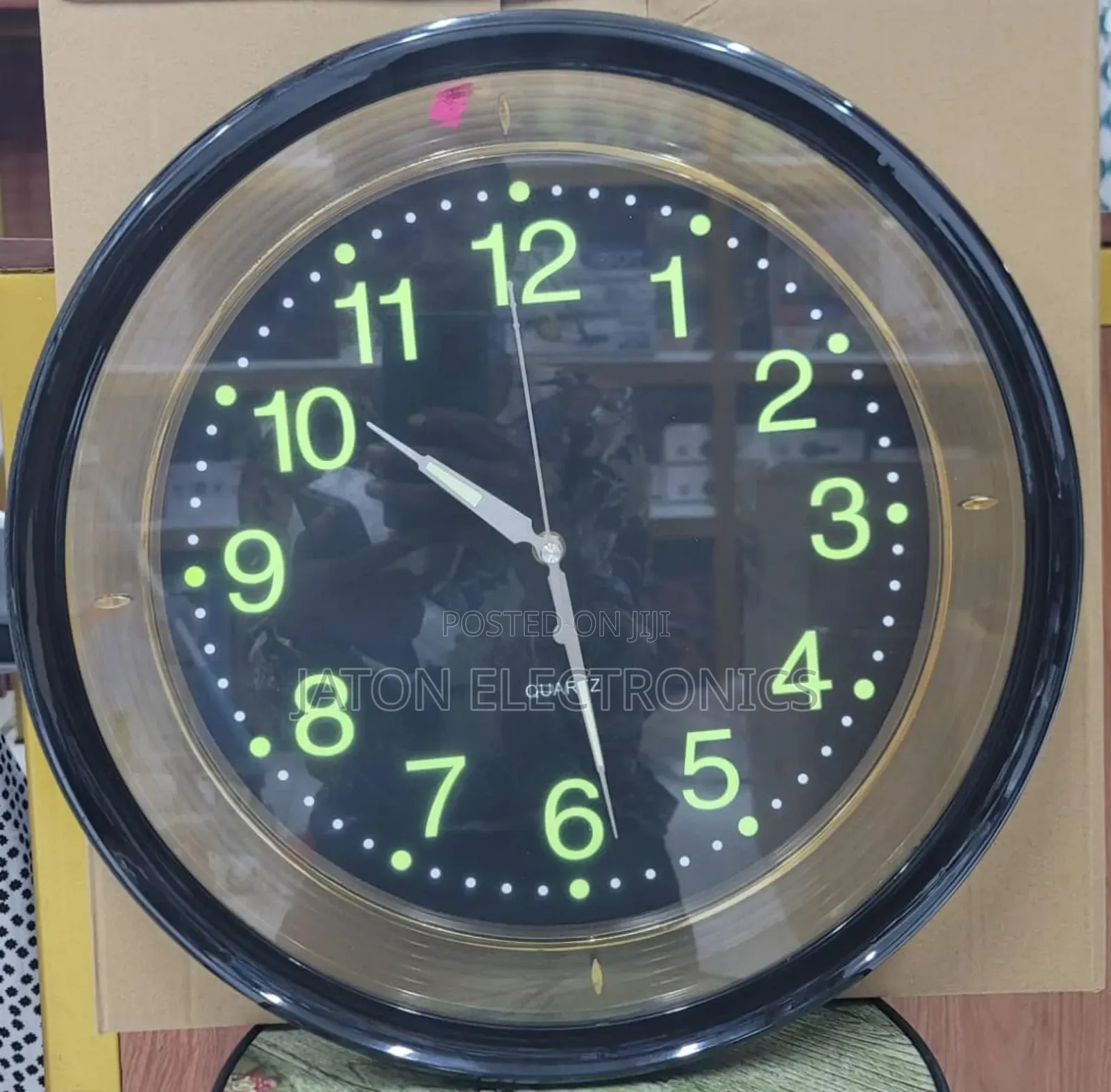 Quartz Wall Watch