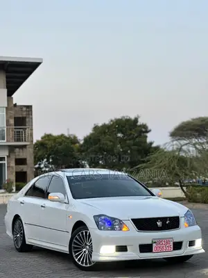 Toyota Crown 2007 Pearl