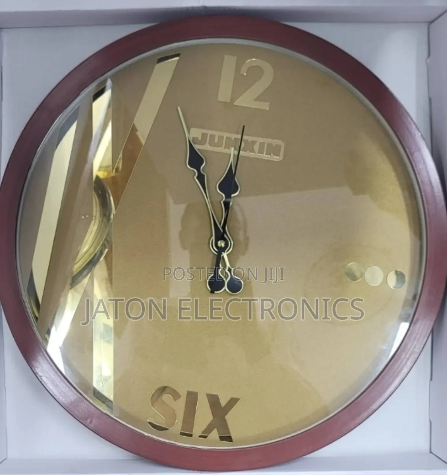 New Quartz Wall Watch