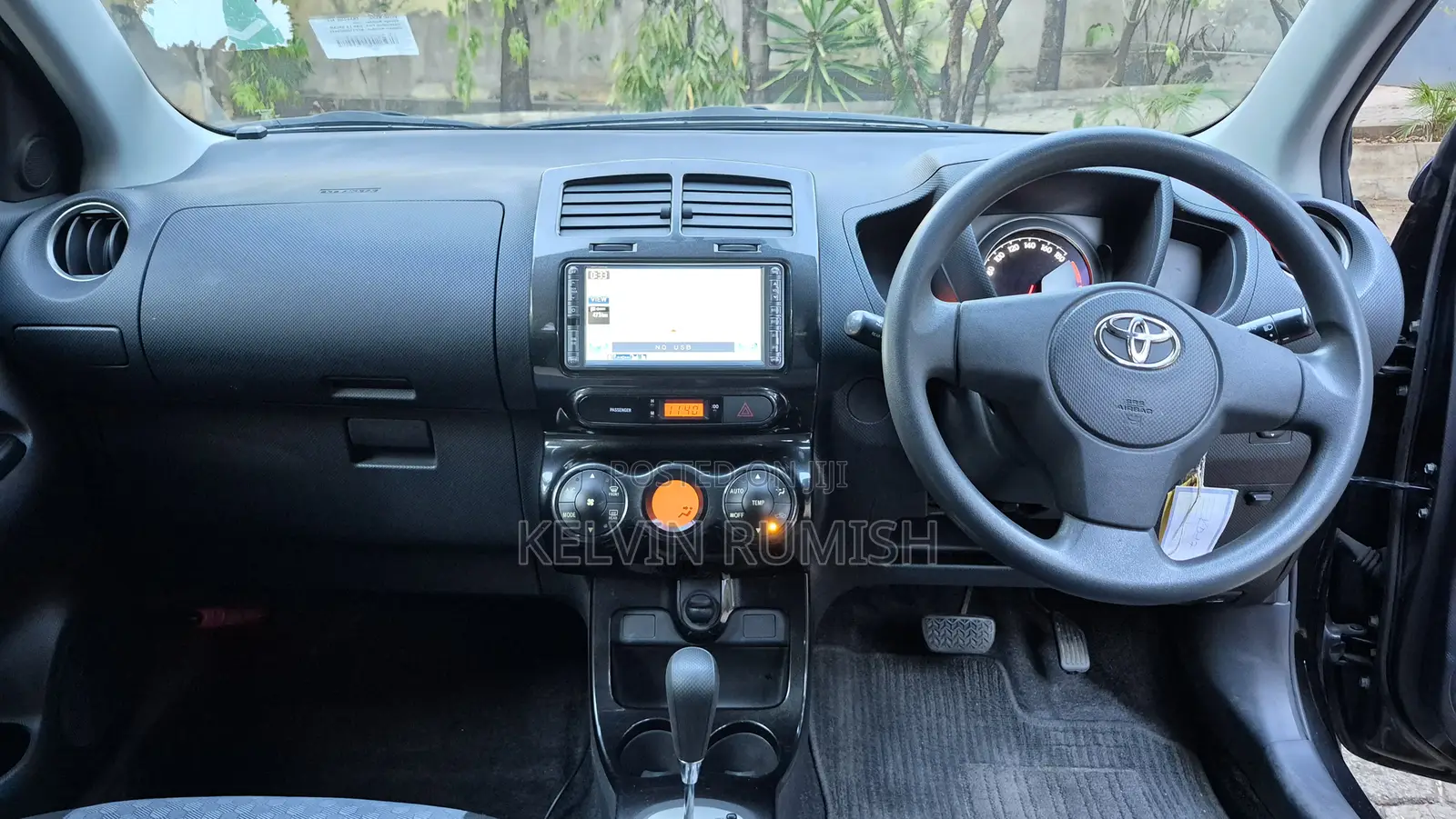 Toyota IST 2009 Black