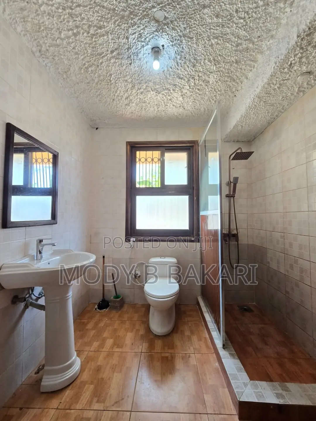 Furnished 4bdrm House in Ada Estate for rent