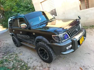 Toyota Land Cruiser Prado 2006 Black