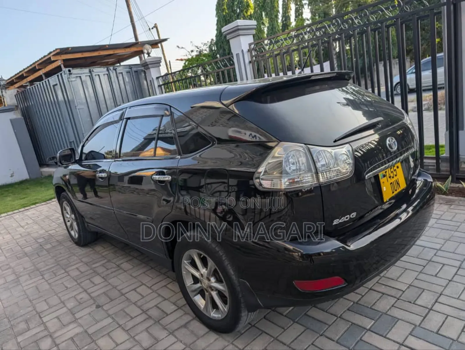 Toyota Harrier 2.4 2006 Black