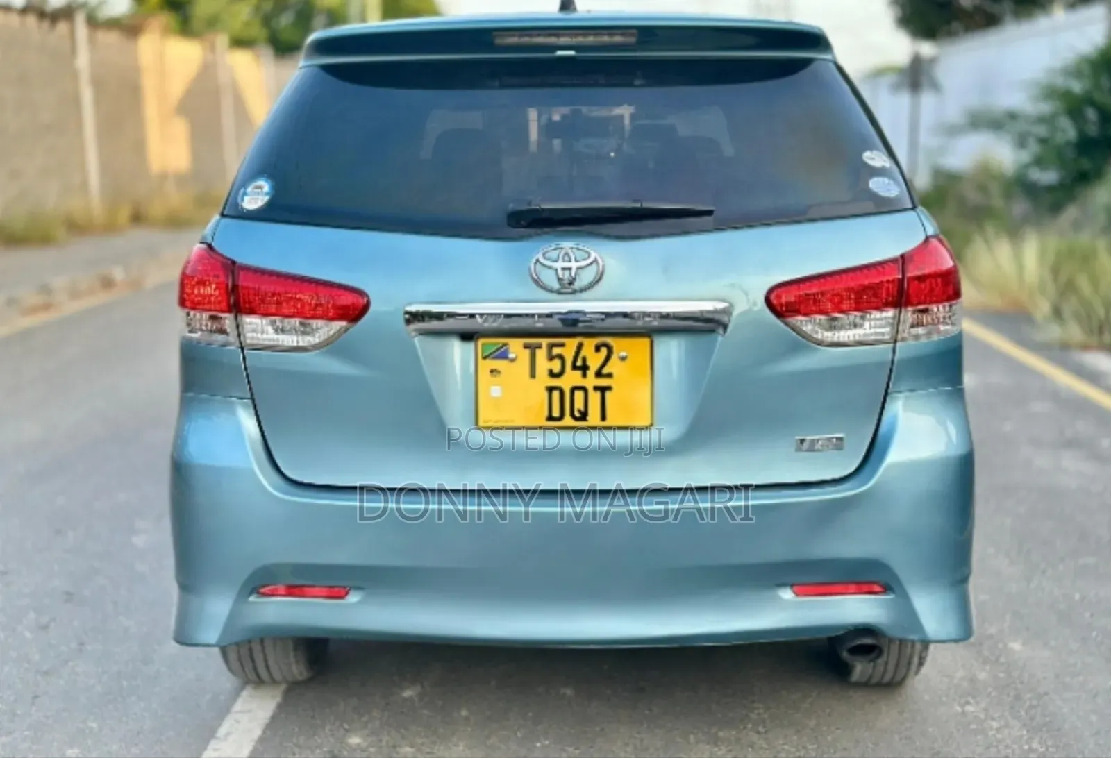 Toyota Wish 2009 Blue