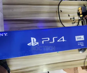 Playstation 4 Slim Cheaped 5 Games