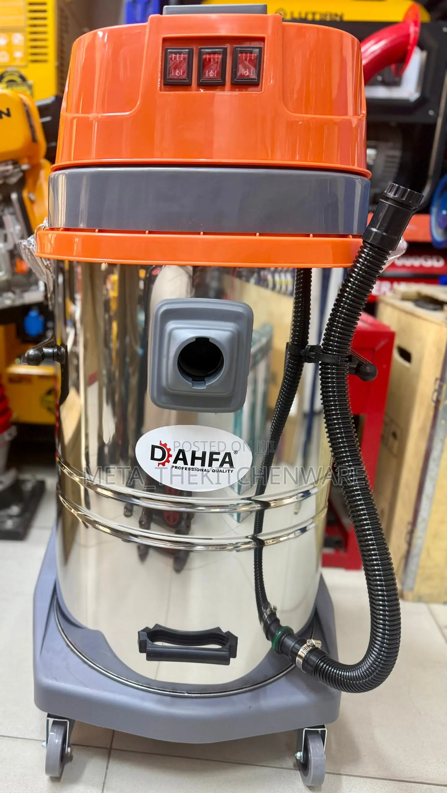 Dahfa Heavy Duty Wet and Dry Vacuum Cleaner 100l