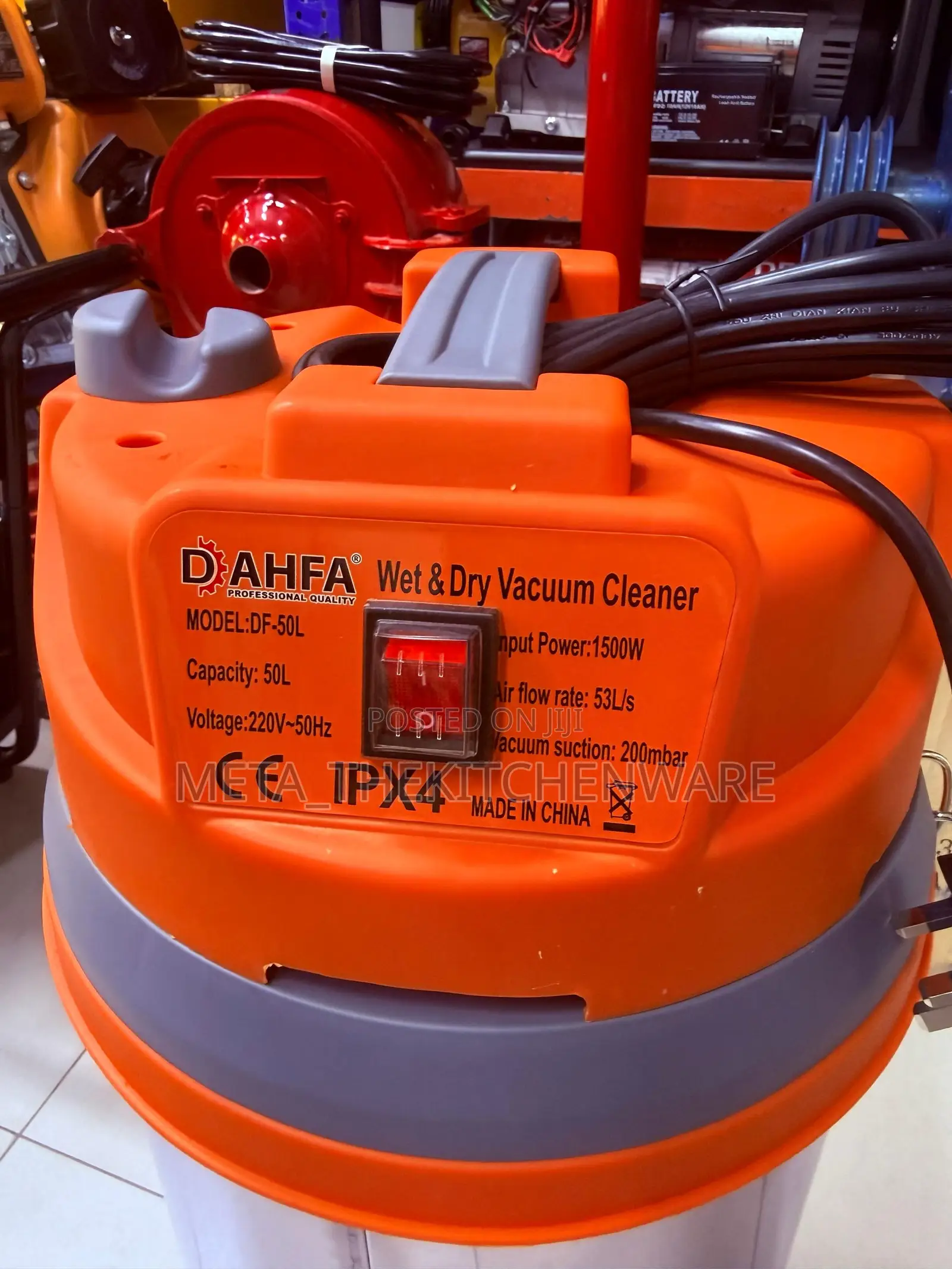 Dahfa Heavy Duty Wet and Dry Vacuum Cleaner 50l