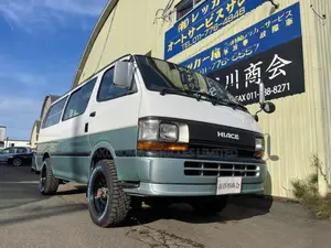 Toyota HiAce 1998 Green
