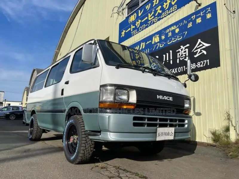 Toyota HiAce 1998 Green
