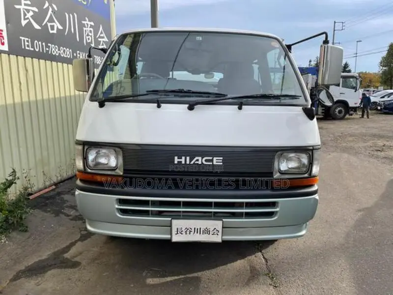 Toyota HiAce 1998 Green