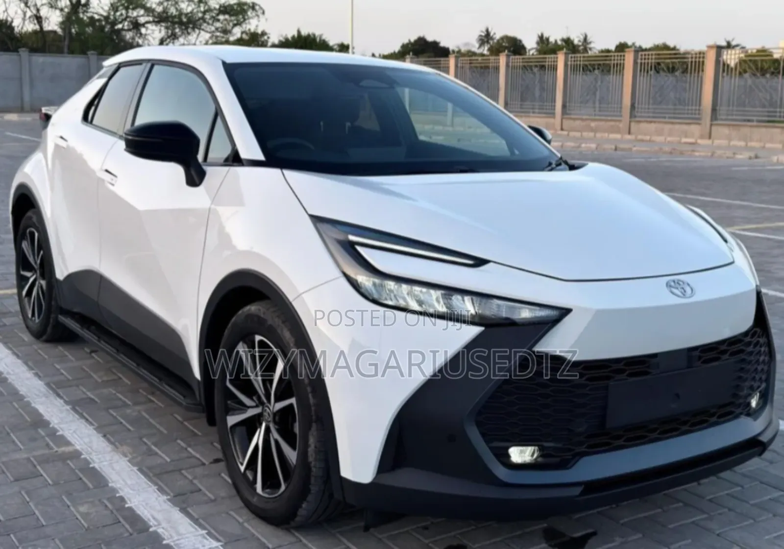 New Toyota C-HR 2025 White