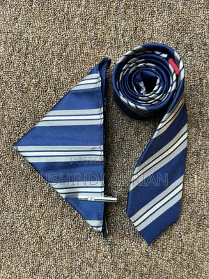 Tai Ya Gharama Kwa Bei Nafuu (Royal Finish Tie)