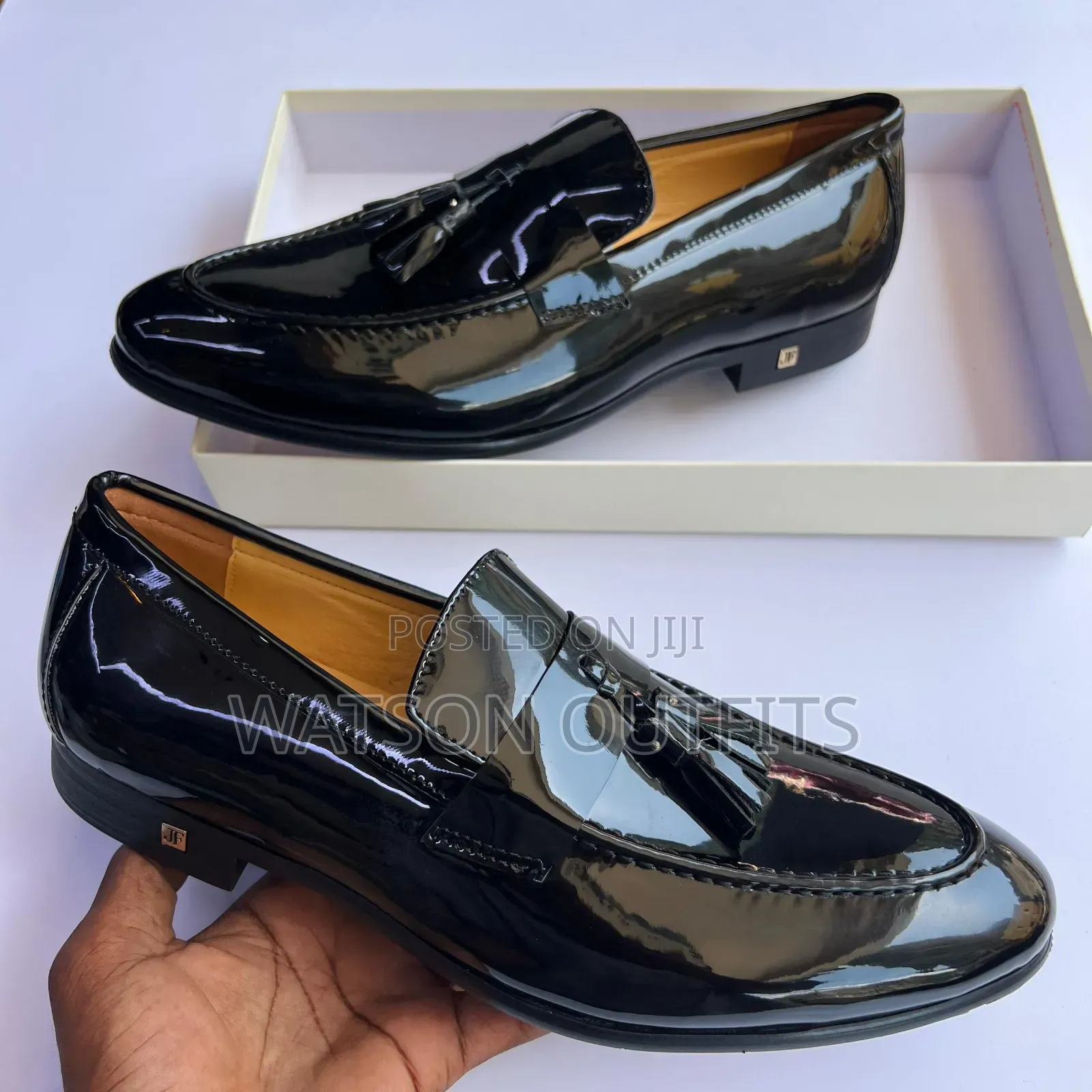 Men's Leather Shoes Uniquely Very Classy