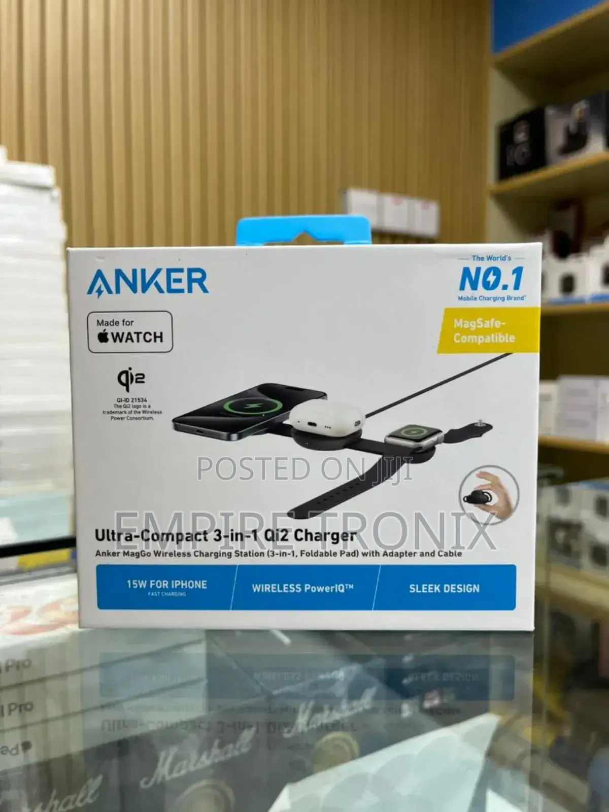 Anker Maggo Wireless Charging Station (3-in-1 Foldable Pad)