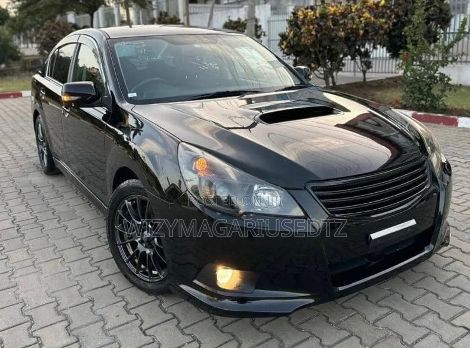 Subaru Legacy 2.0D Sedan 2011 Matt Black