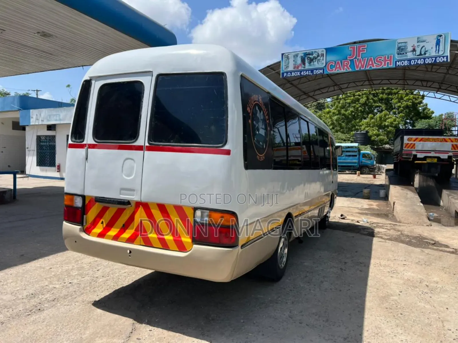 Toyota Coaster 2004 White