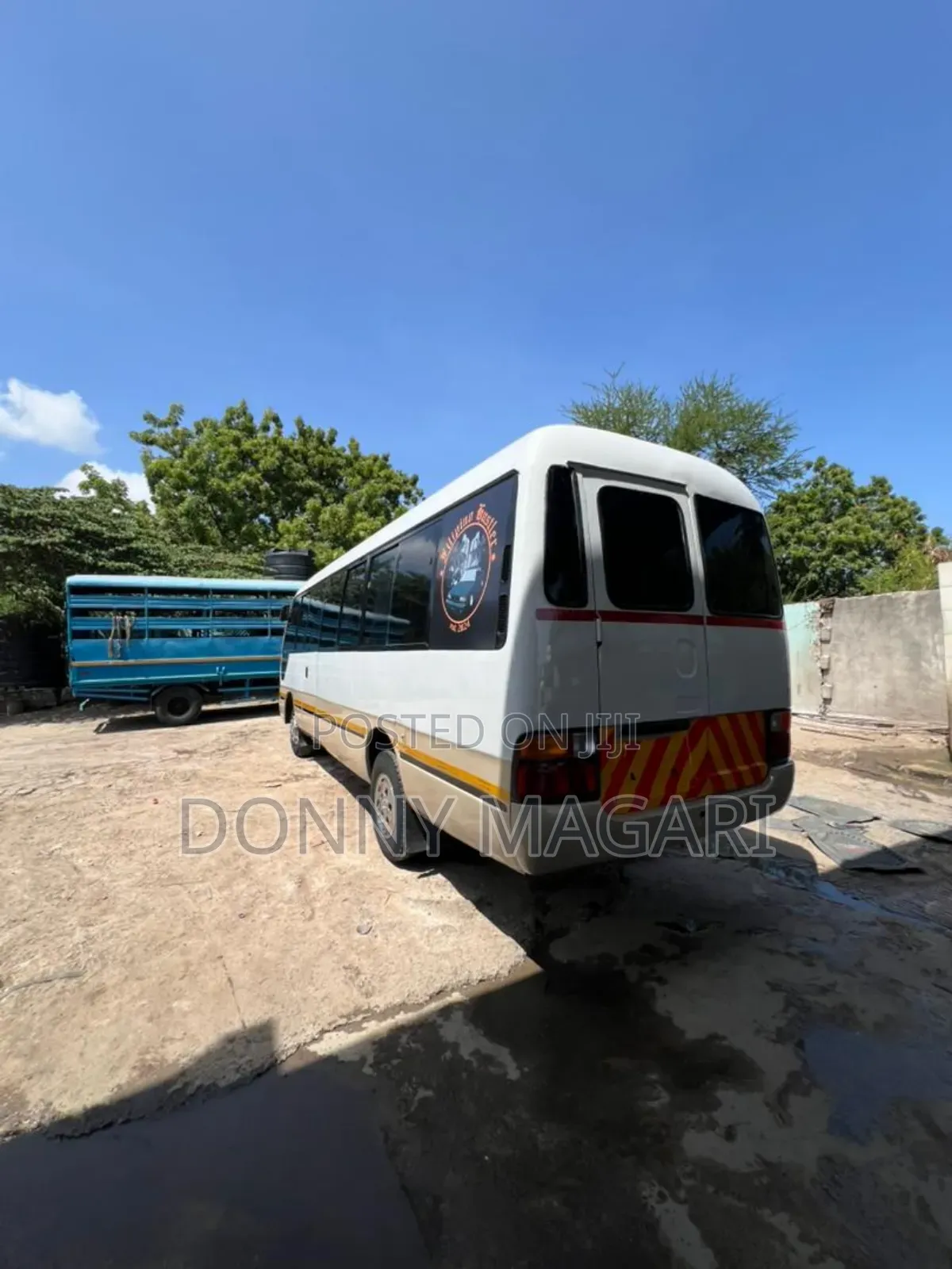 Toyota Coaster 2004 White