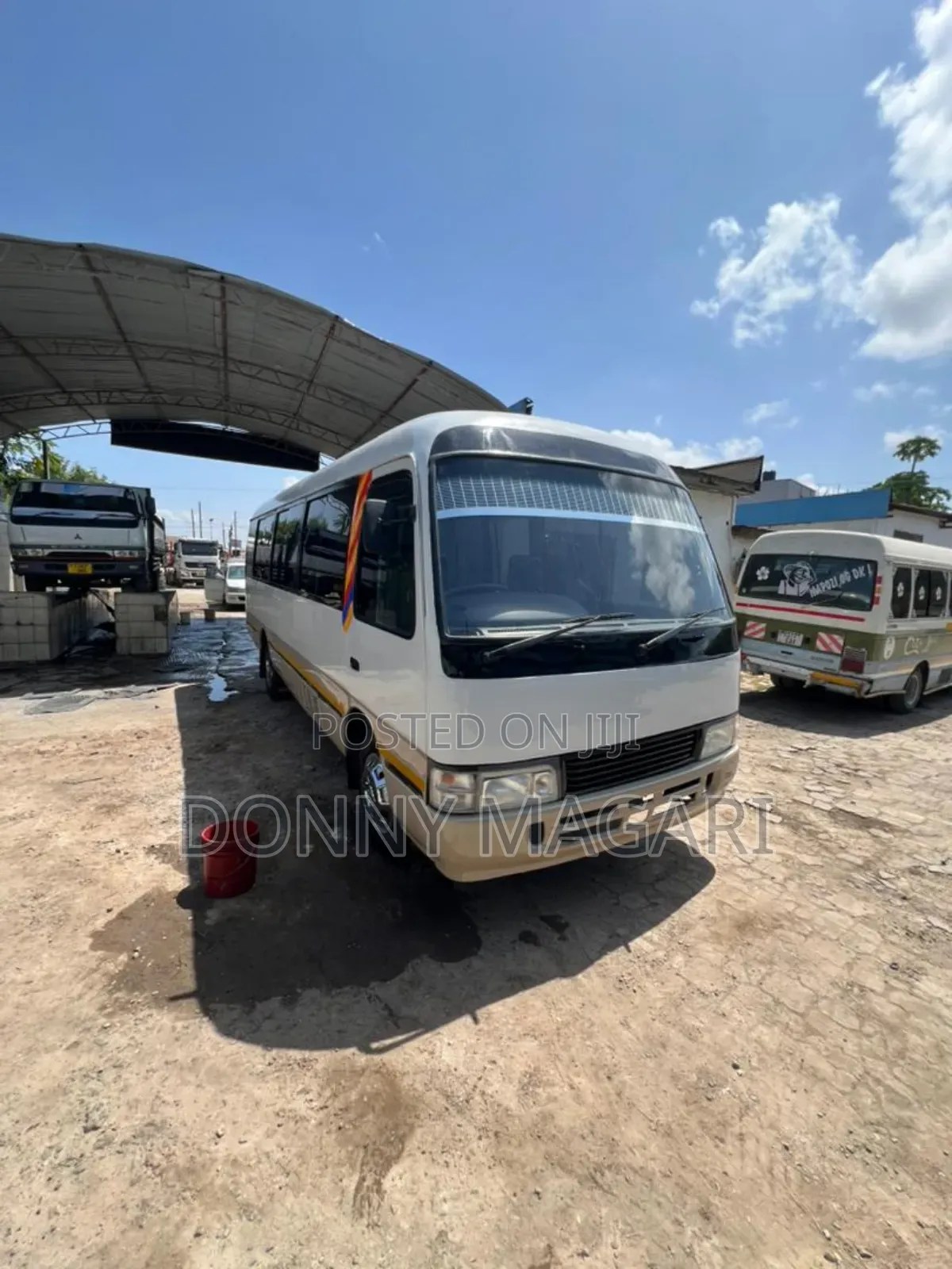 Toyota Coaster 2004 White
