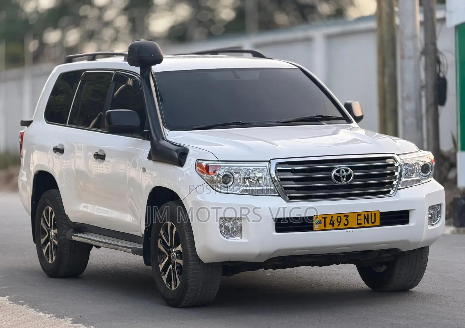 Toyota Land Cruiser 2015 White
