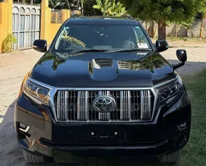 Toyota Land Cruiser Prado 2020 Black