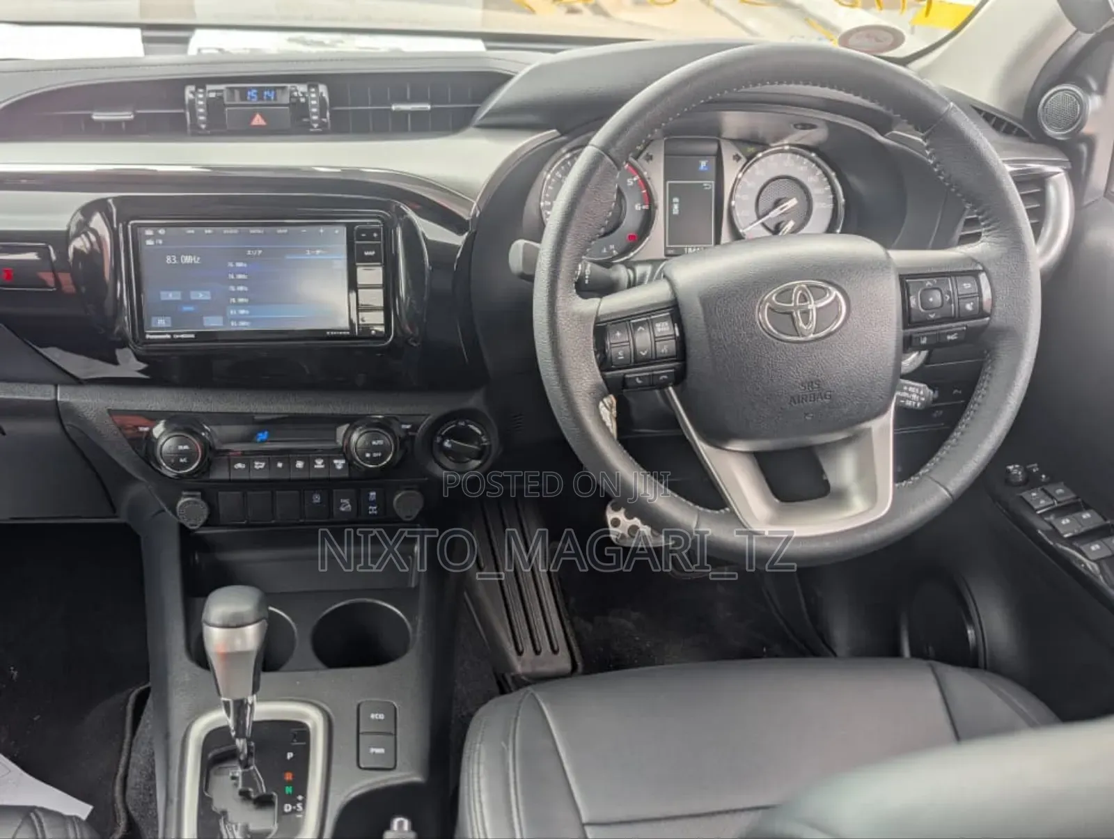 Toyota Hilux 2024 Black