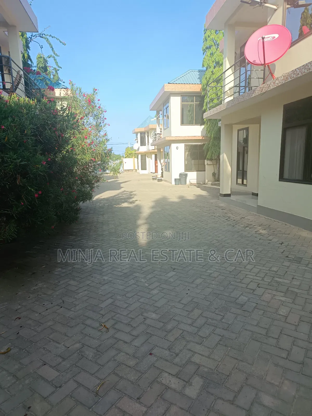 Furnished 4bdrm Villa in Kunduchi for rent