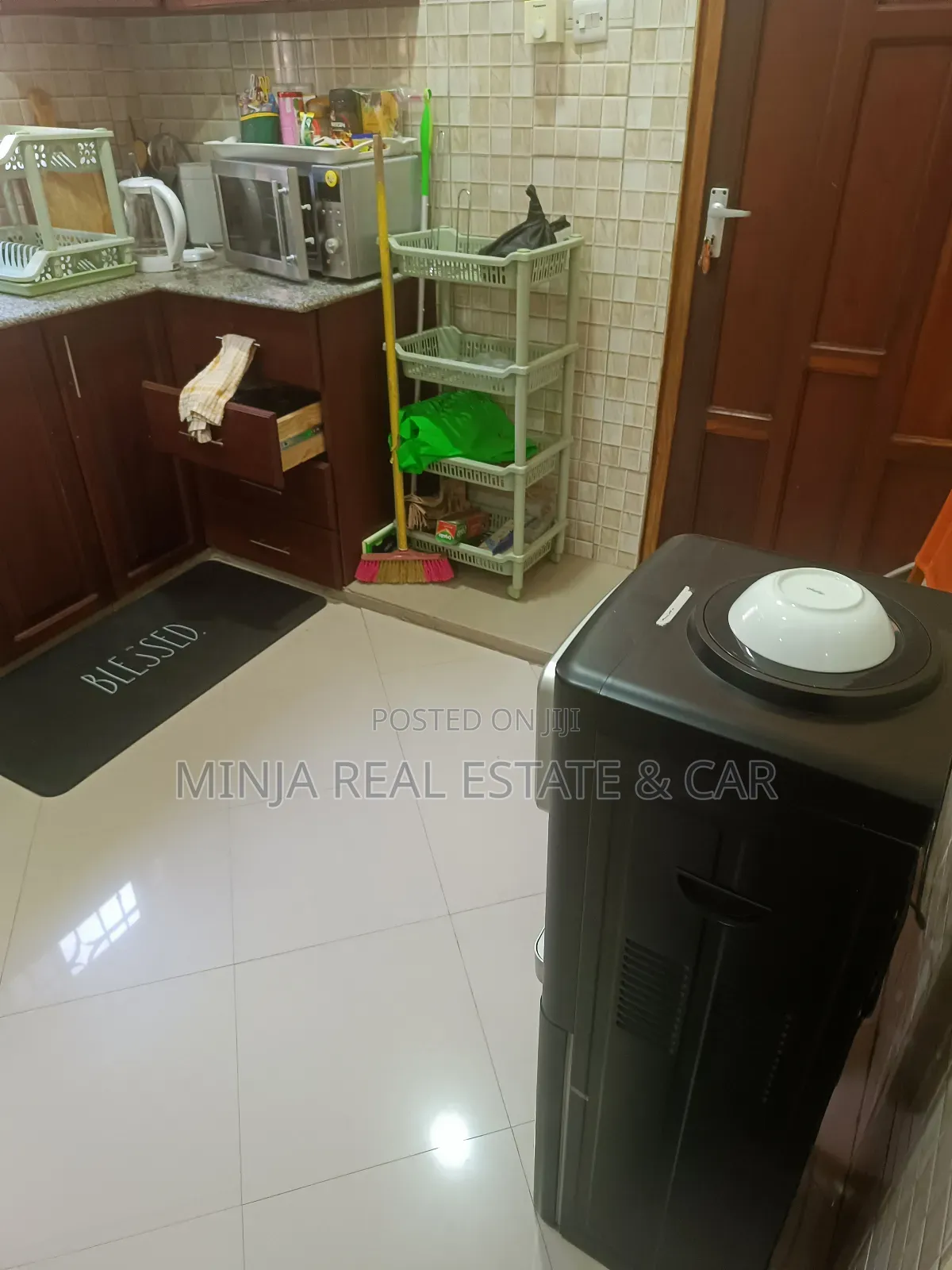 Furnished 4bdrm Villa in Kunduchi for rent