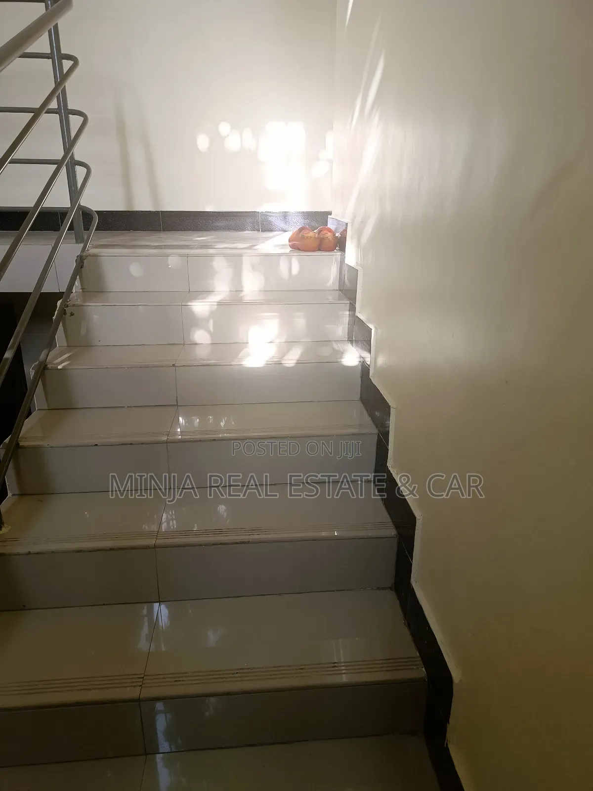Furnished 4bdrm Villa in Kunduchi for rent