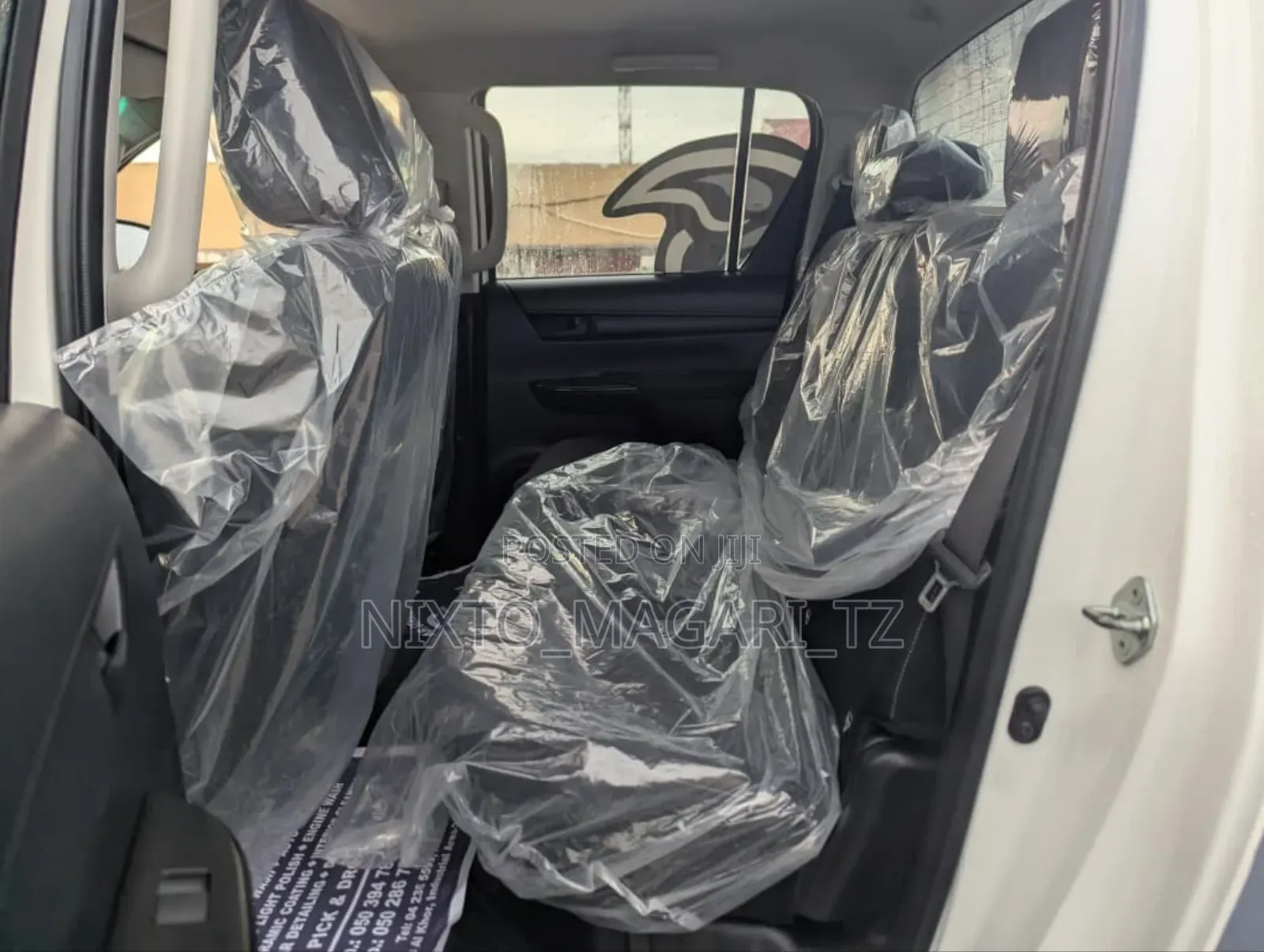 Toyota Hilux 2019 White