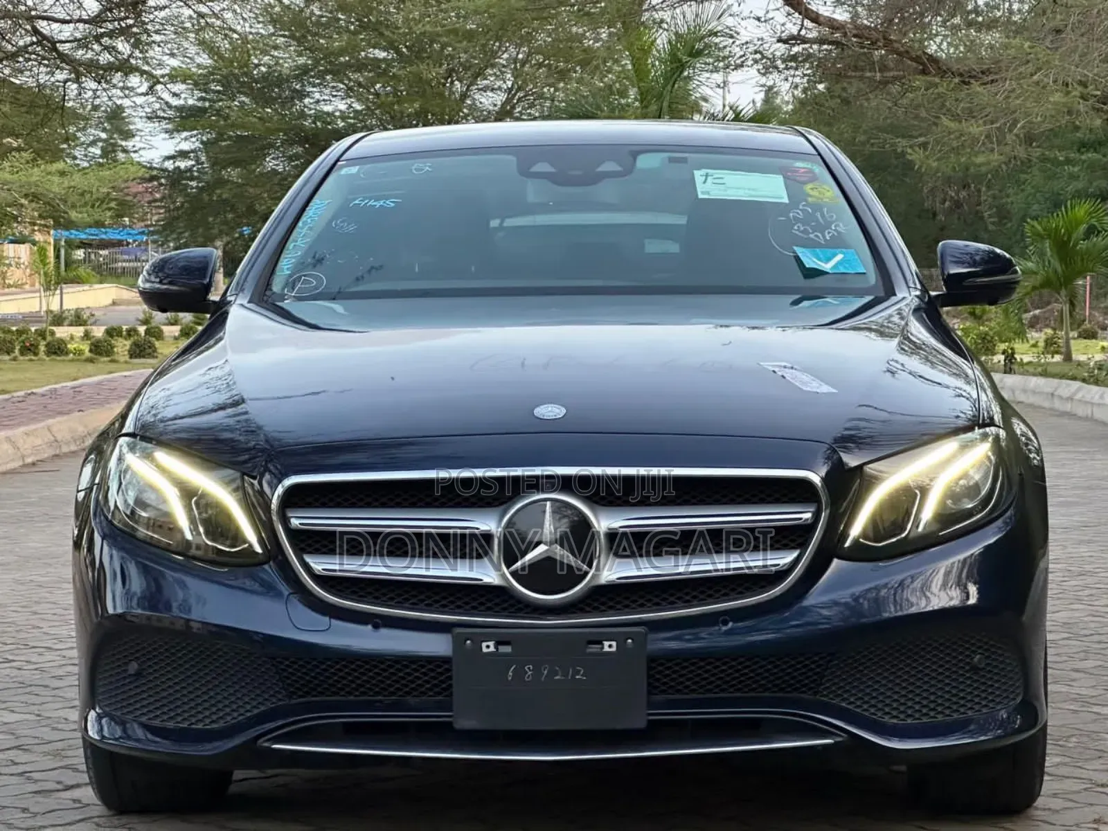 Mercedes-Benz E200 2016 Blue