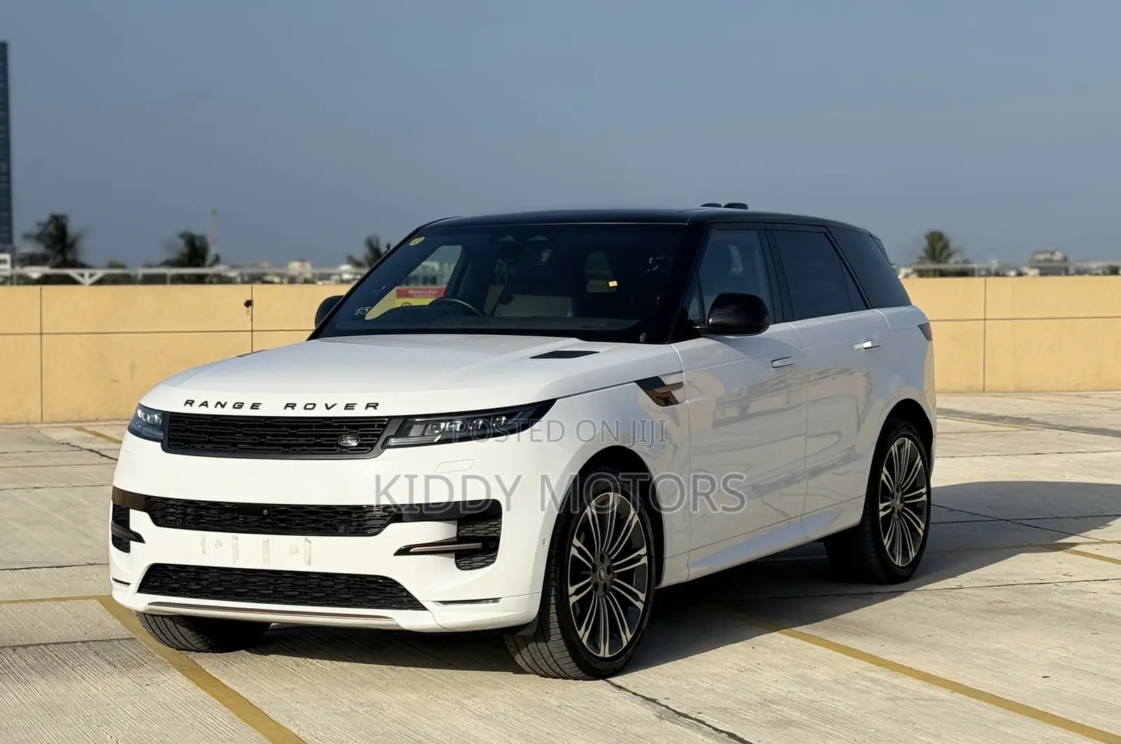 Land Rover Range Rover Sport 2023 White