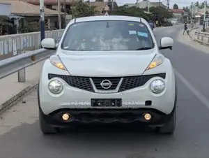 Nissan Juke SV Automatic 2011 White