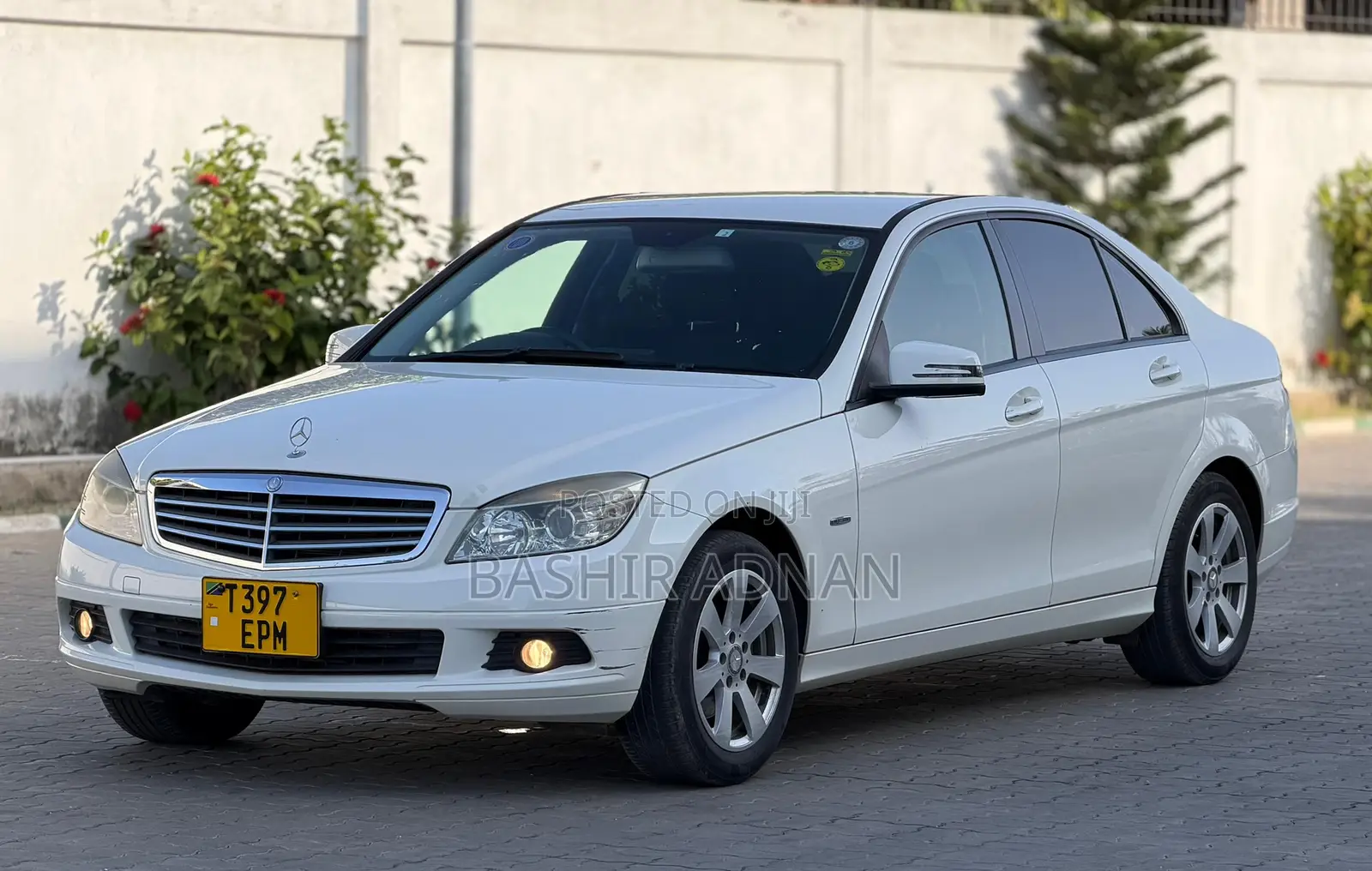 Mercedes-Benz C200 2010 White