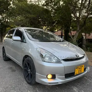 Toyota Wish 2005 Silver
