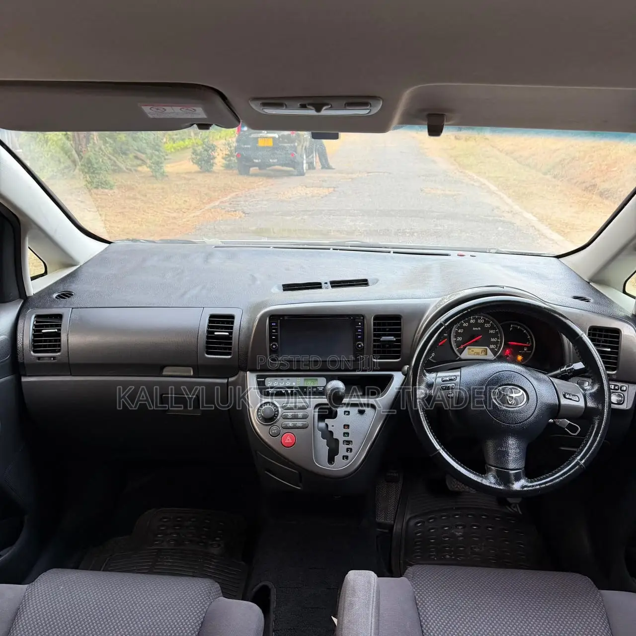 Toyota Wish 2005 Silver