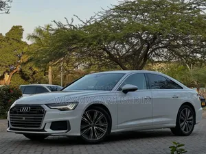 Audi A6 2020 Off white