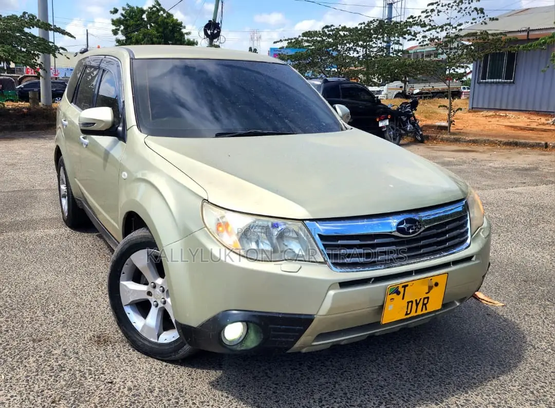 Subaru Forester 2008 Gold