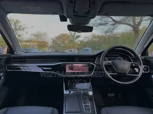 Audi A6 2020 Off white