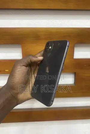 Apple iPhone 11 64 GB Black
