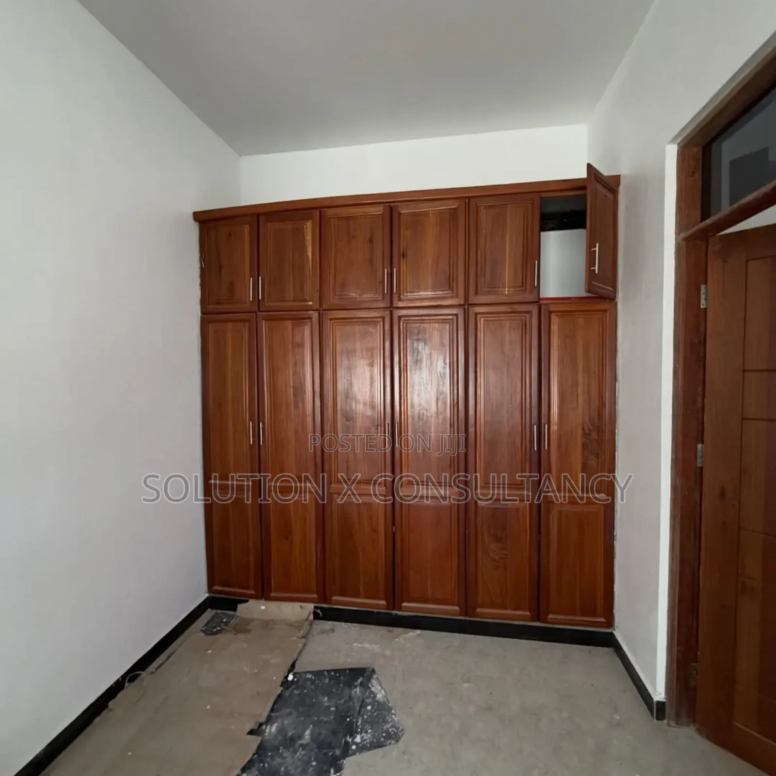 4bdrm Apartment in Goba for sale