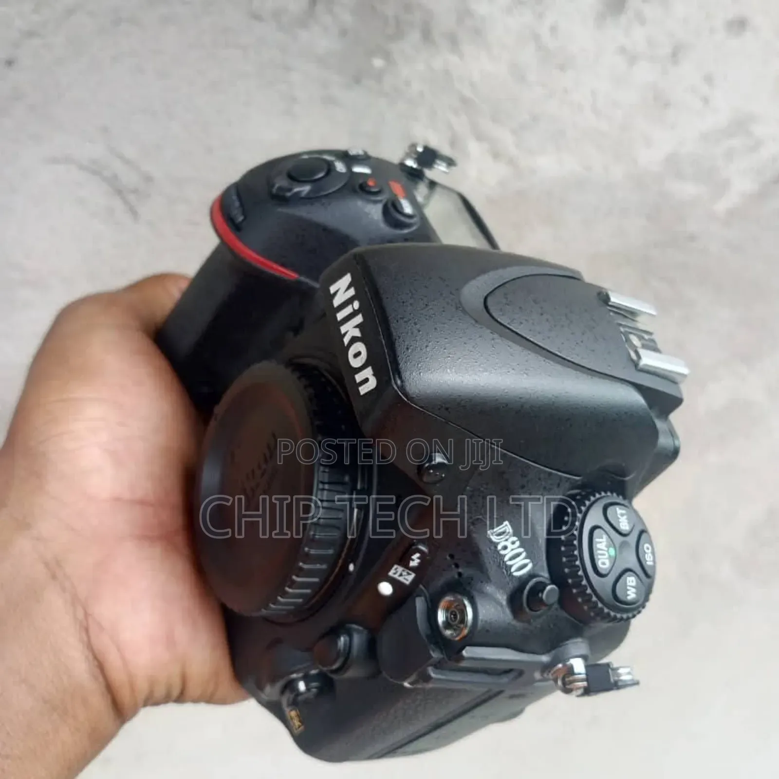 Nikon D800 With Lens