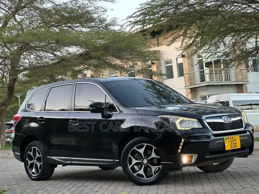 Subaru Forester 2014 Black