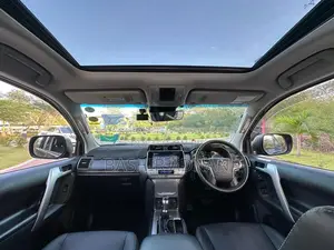 Toyota Land Cruiser Prado 2.8 2023 Matt Black