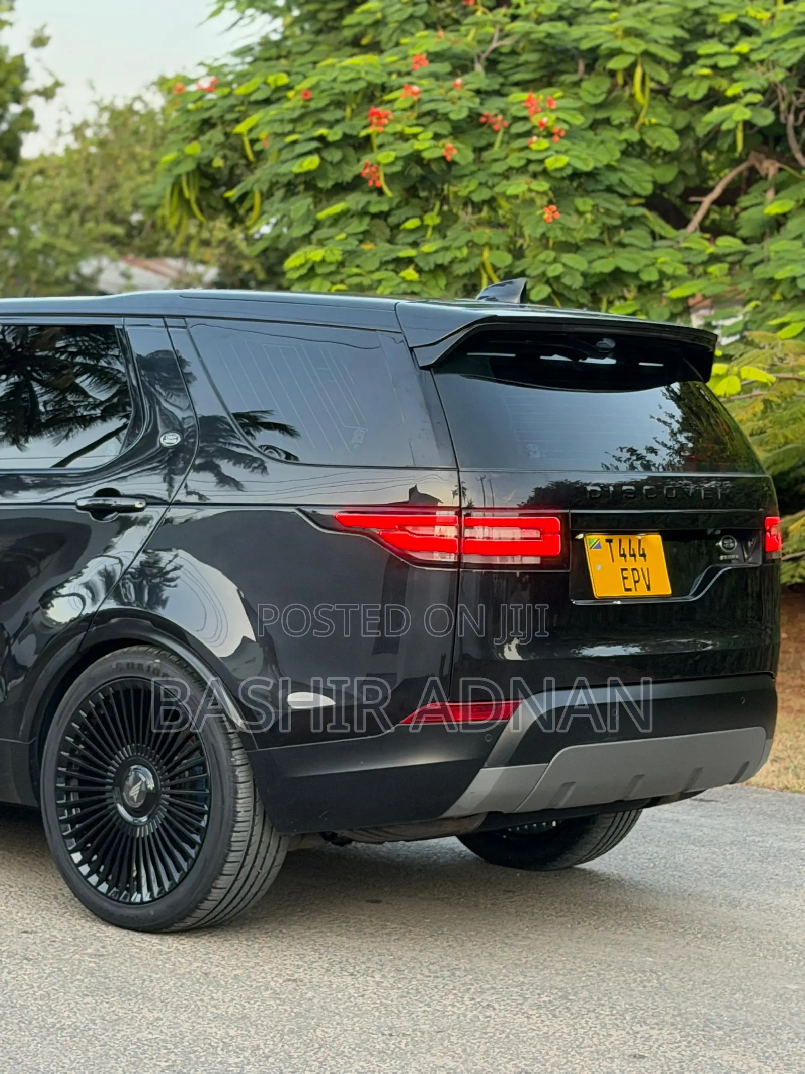 Land Rover Discovery 2018 Black